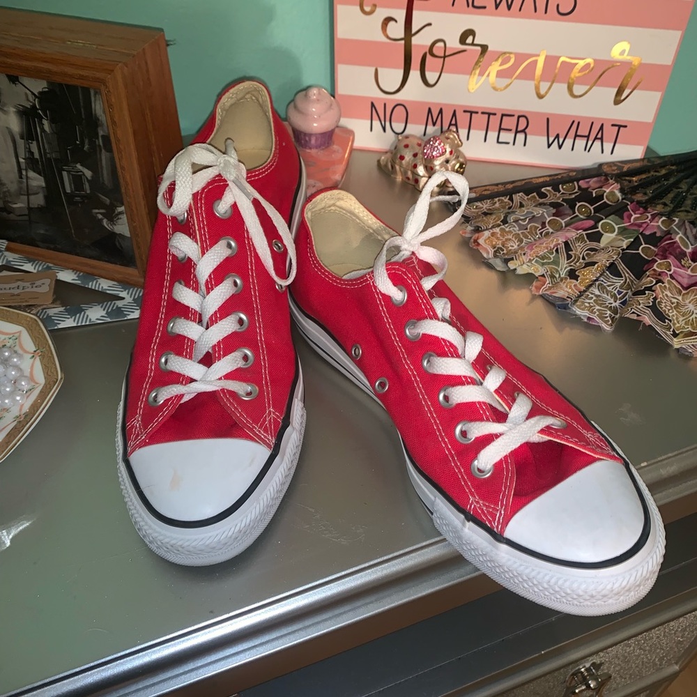 Red Converse